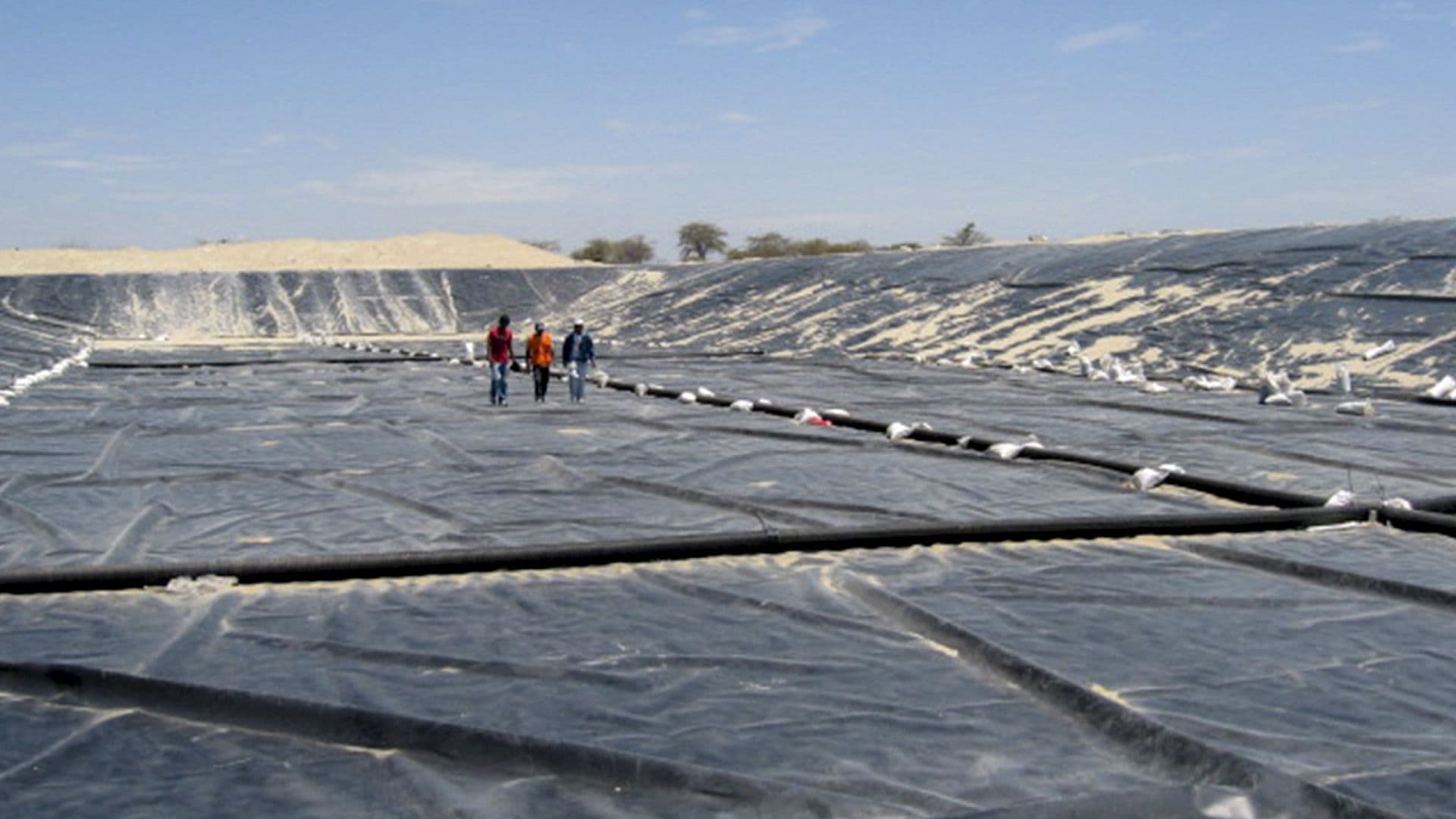 Geomemembrana Conductiva HPDE